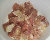 Foto del paso 1 de la receta: Carne de cerdo con papas