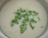 A picture of step 10 of Lauki aur Dhaniye ka soup.