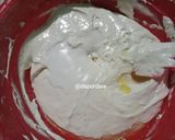Foto langkah ke 5 dari resep Bolu Labu Siam Kukus.