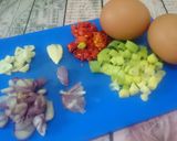 Foto langkah ke 1 dari resep Telor Orak-Arik Wortel.