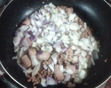 Foto del paso 5 de la receta: Fideos caseros cortados a cuchillo y con mi salsa bolognesa