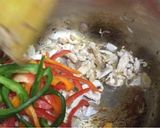 A picture of step 6 of Chicken veg manchow soup.