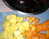 Foto langkah ke 2 dari resep Sup Ayam Jamur Kuping.