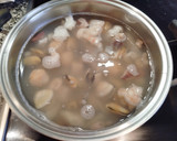 Foto del paso 2 de la receta: Sopa de marisco y pescado con fideos normal o sin gluten exprés