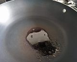 A picture of step 1 of Tawa Roasted Tomato Chaat.