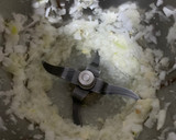 Foto del paso 1 de la receta: Sepia encebollada con sidra en Thermomix