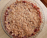 Foto del paso 8 de la receta: Crumble de frutas con helado de avellanas
