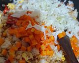 Foto langkah ke 4 dari resep Nasi Goreng Solaria.