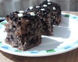 A picture of step 7 of Chocolate dry fruit spongcake.