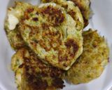 Foto del paso 8 de la receta: Mini hamburguesas Snack de repollo y queso