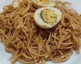 A picture of step 6 of Spaghetti with Eggs.