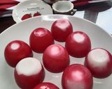 Foto langkah ke 3 dari resep 446.Khanom Leum Kleun (Merah Putih).