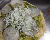 A picture of step 4 of Roti sandwich.