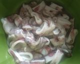 Foto langkah ke 2 dari resep Cumi cabe hijau.