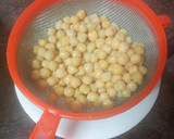 Foto del paso 2 de la receta: Garbanzos refritos con huevo frito