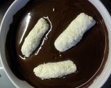 A picture of step 4 of 'V' Homemade Bounty Bars.