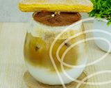 Foto langkah ke 4 dari resep Iced Tiramisu Latte.