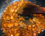 A picture of step 2 of Samosa stuff macaroni.
