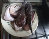 Foto del paso 1 de la receta: Sopa de pejesapo con choritos
