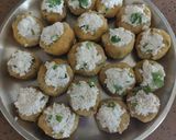 A picture of step 4 of Shahi Gatta Curry.
