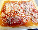 Foto del paso 2 de la receta: Hojaldre con dos tipos de queso, dos tipos de jamón y aceitunas