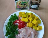 รูปขั้นตอนการทำที่ 1 ของ แกงเขียวหวานไก่ใส่ฟักทองง่ายๆ