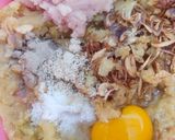 Foto langkah ke 2 dari resep Perkedel kentang ayam.