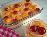 Foto langkah ke 3 dari resep Puding Susu Buah.