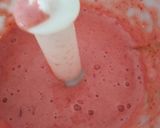 A picture of step 3 of Strawberry Frozen Yoghurt.