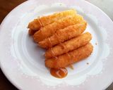 Foto langkah ke 4 dari resep Stik pisang karamel keju.