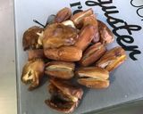 Une image de l'étape 2 de Croustillants de bricks aux dattes, amandes et miel.