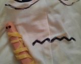 Foto del paso 5 de la receta: Momia salchicha de Halloween