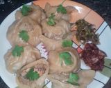 A picture of step 39 of North eastern hot momos with tangy chutney.