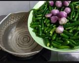 Foto langkah ke 1 dari resep Ikan asin terong sambal ijo.