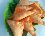 Foto langkah ke 6 dari resep Pangsit Tahu Goreng.