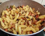 A picture of step 11 of Indian Style Veggies Pasta.