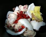 A picture of step 2 of Coconut Chicken Soup.