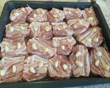 Baconös, fokhagymás sertéskaraj sütőben sütve recept fázis 3 fotója