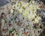 A picture of step 8 of Chicken fried rice.