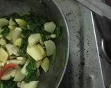 आलू पालक की सब्जी (Aloo palak ki sabzi recipe in Hindi) रेसिपी चरण 2 फोटो
