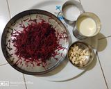 A picture of step 1 of Beetroot Halva Candy.