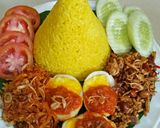 Foto langkah ke 2 dari resep Nasi kuning betawi.