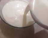 A picture of step 3 of Homemade Natural Yogurt.