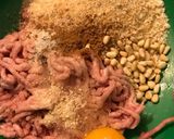 Foto del paso 1 de la receta Paella de habitas, ajos tiernos y albóndigas