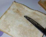 A picture of step 2 of Fruit Sandwich.