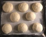 Hatalmas vizes zsemlék recept fázis 4 fotója