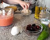 Foto del paso 5 de la receta Gazpacho de Cerezas con Queso fresco de Cabra