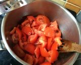 A picture of step 1 of Very simple tomato sauce.
