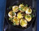 A picture of step 6 of Dahi puri chaat.