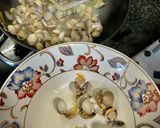 Foto del paso 3 de la receta: Berberechos al vapor